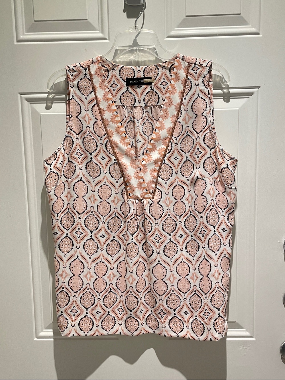 Ivanka Trump Pink Printed Motif Beaded V-Neck Sleeveless Blouse Top Size XL